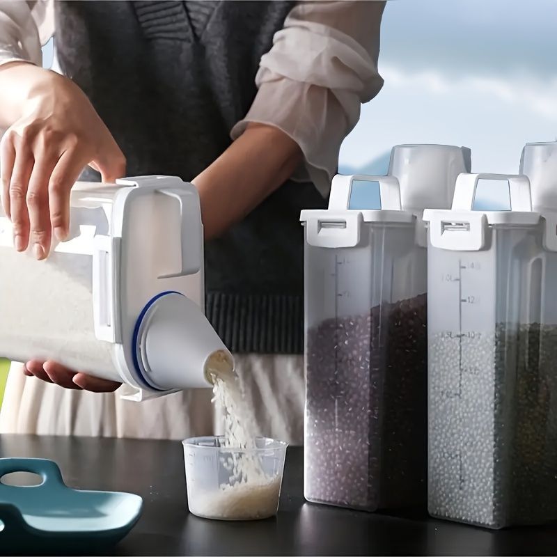 Airtight Food Containers Food Storage Containers With Lids Kitchen Storage - White - Size 2500ML